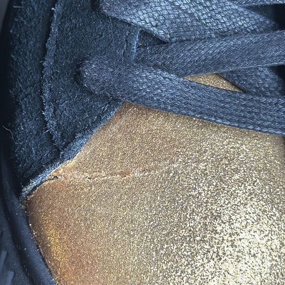 (B2) PUMA Suede Gold Platform Sneakers for Women, Size 8.5 - Picture 6 of 16